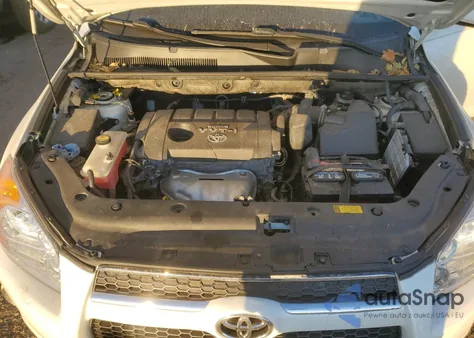 2010 Toyota Rav4 Limited z USA, uszkodzony, nr VIN JTMYF4DV2A5023380